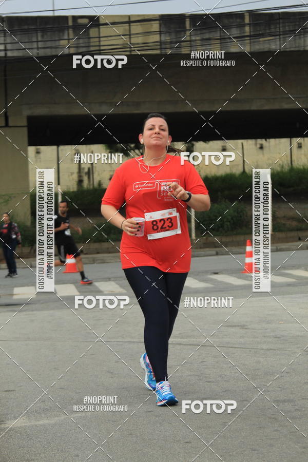 Buy your photos of the eventSantander Track & Field Run Series - Shopping Tambor on Fotop