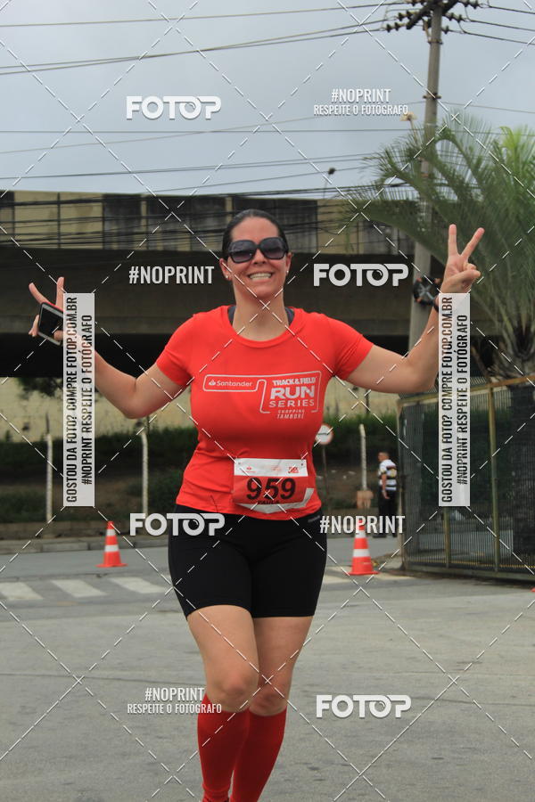 Buy your photos of the eventSantander Track & Field Run Series - Shopping Tambor on Fotop