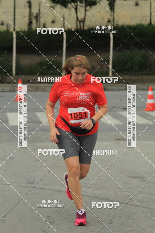 Buy your photos of the eventSantander Track & Field Run Series - Shopping Tambor on Fotop