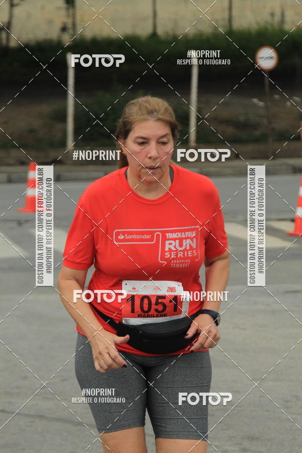 Buy your photos of the eventSantander Track & Field Run Series - Shopping Tambor on Fotop