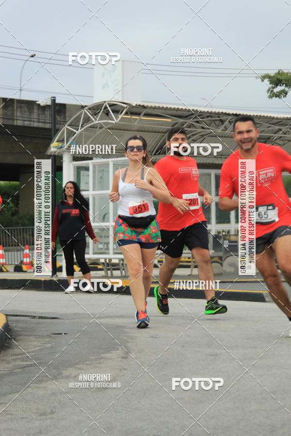 Buy your photos of the eventSantander Track & Field Run Series - Shopping Tambor on Fotop