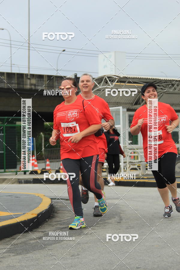 Buy your photos of the eventSantander Track & Field Run Series - Shopping Tambor on Fotop