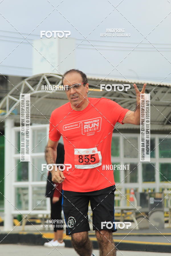 Buy your photos of the eventSantander Track & Field Run Series - Shopping Tambor on Fotop