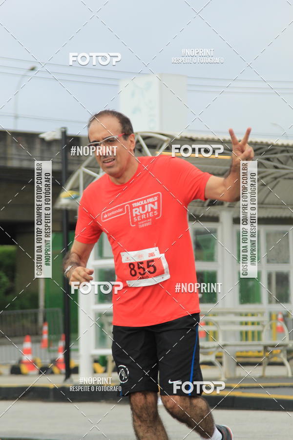 Buy your photos of the eventSantander Track & Field Run Series - Shopping Tambor on Fotop