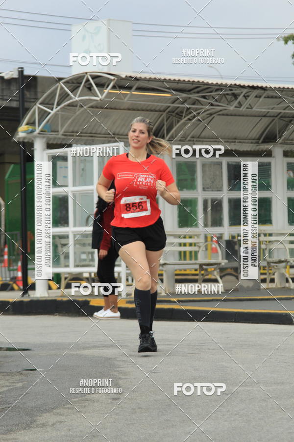 Buy your photos of the eventSantander Track & Field Run Series - Shopping Tambor on Fotop