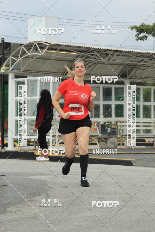 Buy your photos of the eventSantander Track & Field Run Series - Shopping Tambor on Fotop