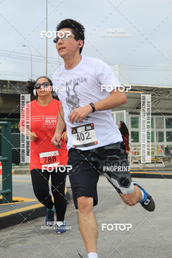 Buy your photos of the eventSantander Track & Field Run Series - Shopping Tambor on Fotop