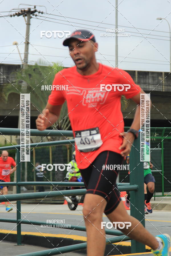 Buy your photos of the eventSantander Track & Field Run Series - Shopping Tambor on Fotop