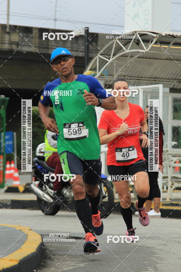 Buy your photos of the eventSantander Track & Field Run Series - Shopping Tambor on Fotop