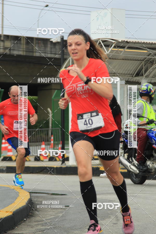 Buy your photos of the eventSantander Track & Field Run Series - Shopping Tambor on Fotop