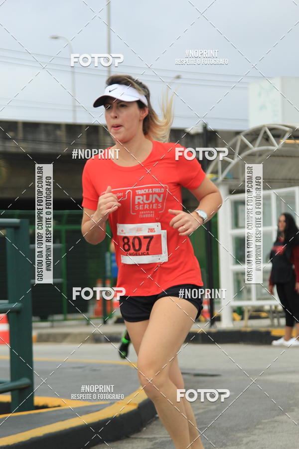 Buy your photos of the eventSantander Track & Field Run Series - Shopping Tambor on Fotop