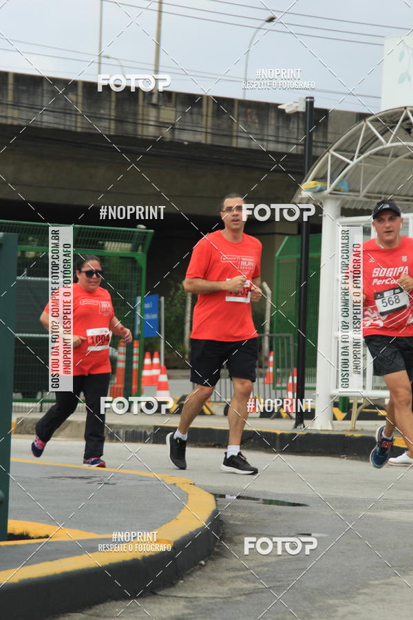 Buy your photos of the eventSantander Track & Field Run Series - Shopping Tambor on Fotop
