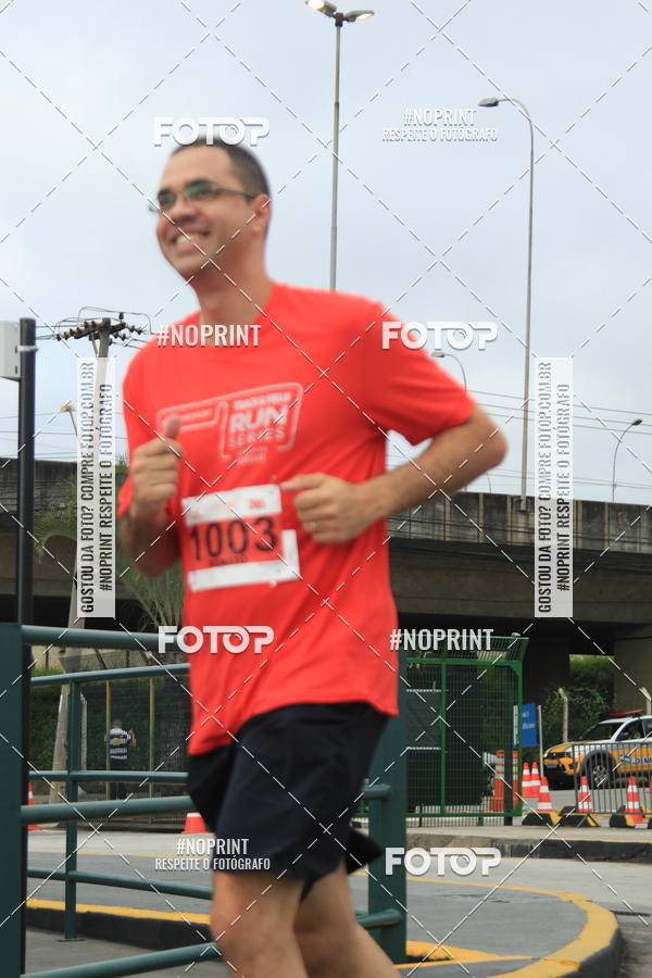 Buy your photos of the eventSantander Track & Field Run Series - Shopping Tambor on Fotop