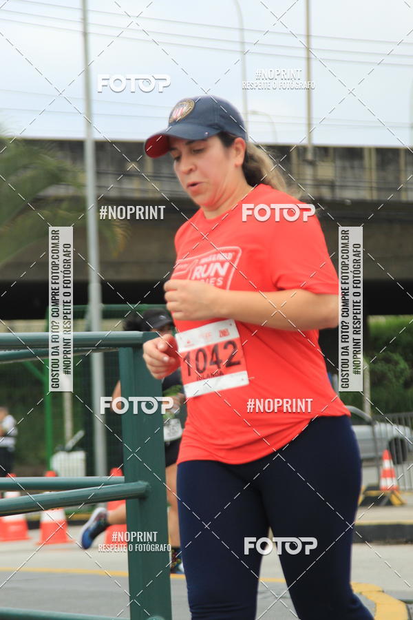 Buy your photos of the eventSantander Track & Field Run Series - Shopping Tambor on Fotop