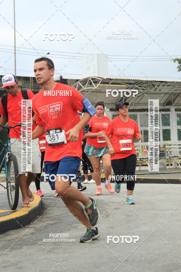 Buy your photos of the eventSantander Track & Field Run Series - Shopping Tambor on Fotop