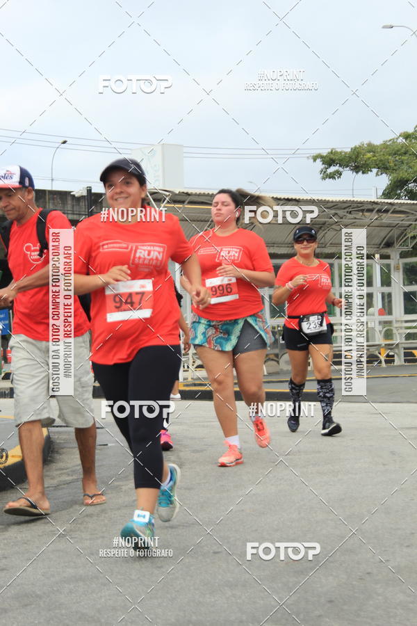 Buy your photos of the eventSantander Track & Field Run Series - Shopping Tambor on Fotop