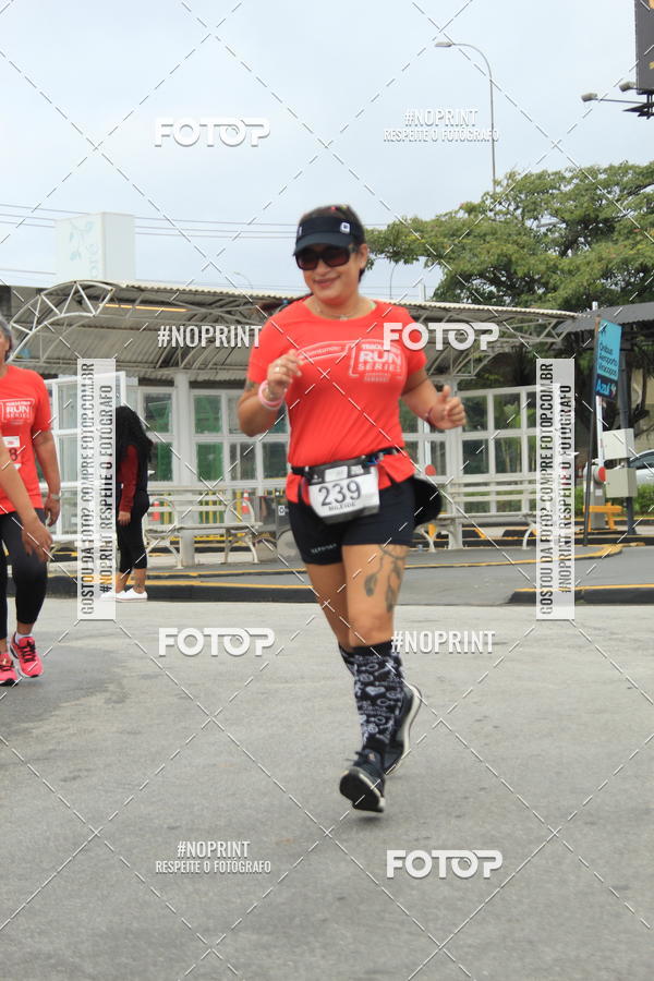 Buy your photos of the eventSantander Track & Field Run Series - Shopping Tambor on Fotop