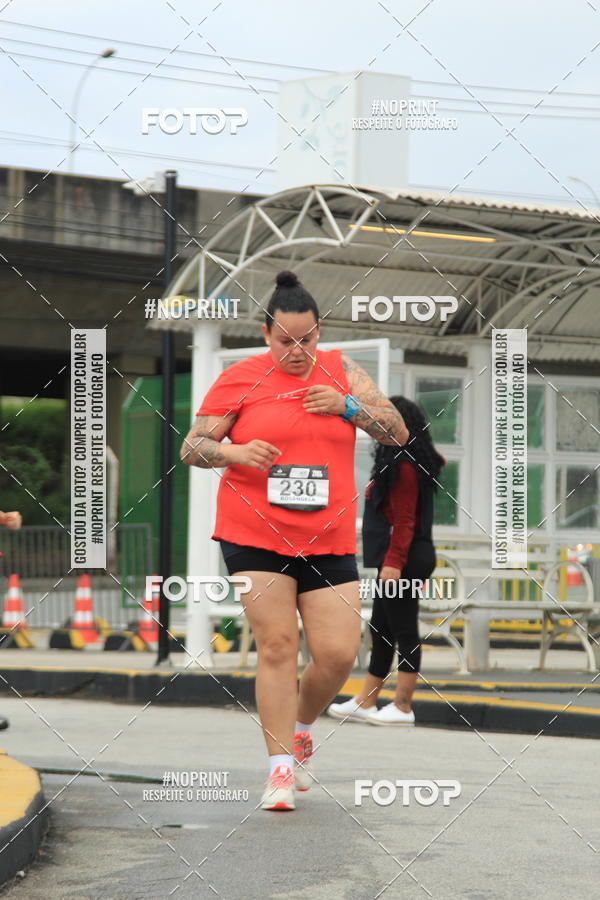 Buy your photos of the eventSantander Track & Field Run Series - Shopping Tambor on Fotop