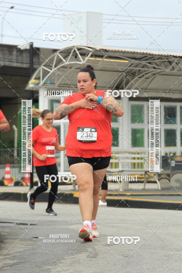 Buy your photos of the eventSantander Track & Field Run Series - Shopping Tambor on Fotop