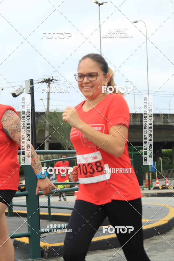 Buy your photos of the eventSantander Track & Field Run Series - Shopping Tambor on Fotop