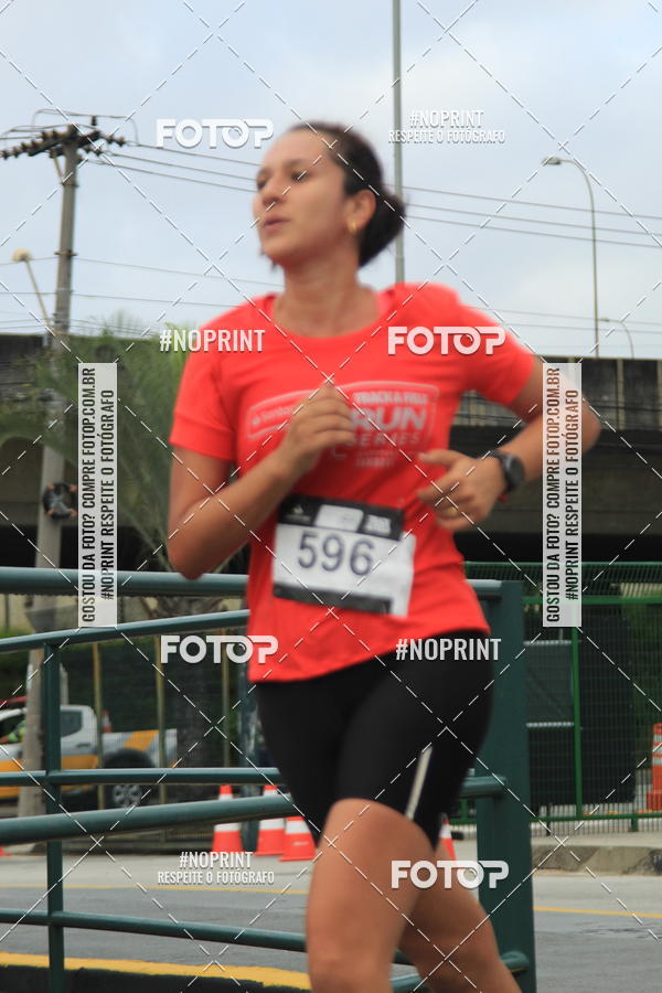 Buy your photos of the eventSantander Track & Field Run Series - Shopping Tambor on Fotop