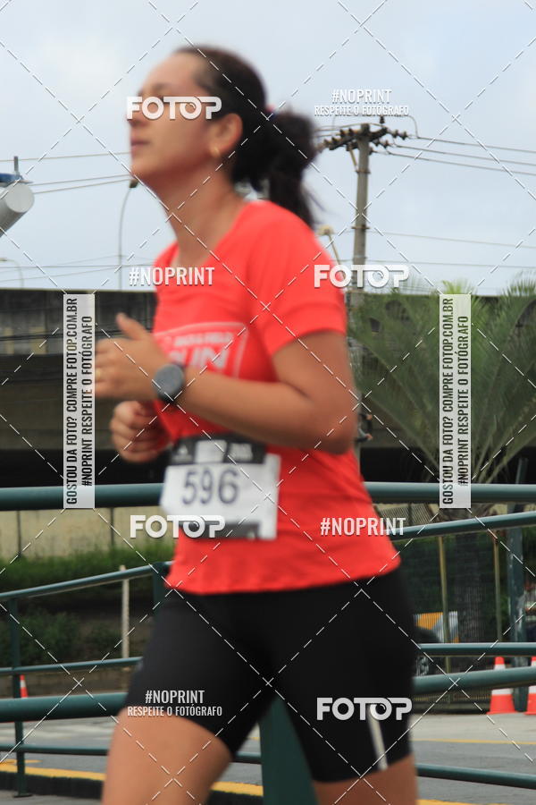 Buy your photos of the eventSantander Track & Field Run Series - Shopping Tambor on Fotop
