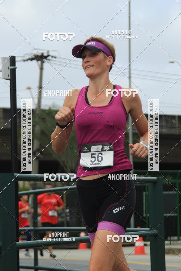 Buy your photos of the eventSantander Track & Field Run Series - Shopping Tambor on Fotop