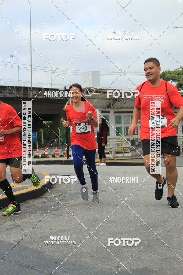 Buy your photos of the eventSantander Track & Field Run Series - Shopping Tambor on Fotop
