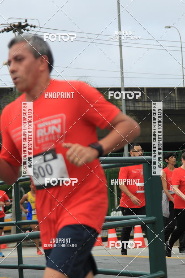 Buy your photos of the eventSantander Track & Field Run Series - Shopping Tambor on Fotop