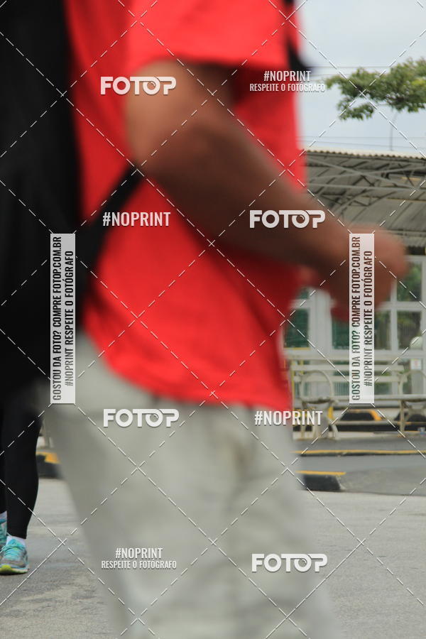 Buy your photos of the eventSantander Track & Field Run Series - Shopping Tambor on Fotop