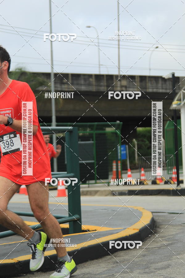Buy your photos of the eventSantander Track & Field Run Series - Shopping Tambor on Fotop