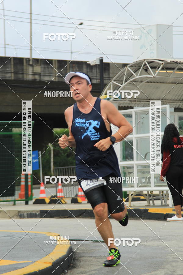 Buy your photos of the eventSantander Track & Field Run Series - Shopping Tambor on Fotop