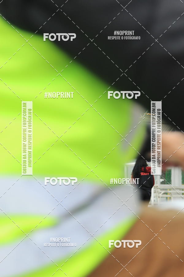 Buy your photos of the eventSantander Track & Field Run Series - Shopping Tambor on Fotop