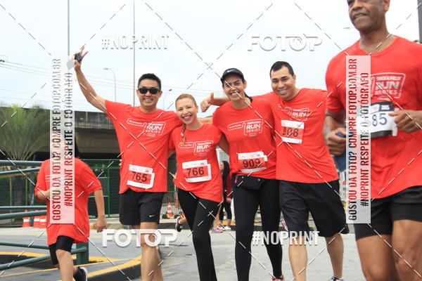 Buy your photos of the eventSantander Track & Field Run Series - Shopping Tambor on Fotop