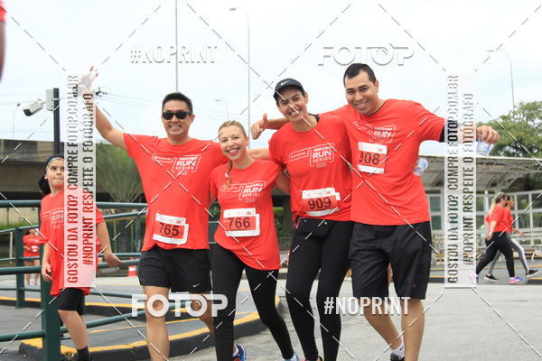 Buy your photos of the eventSantander Track & Field Run Series - Shopping Tambor on Fotop