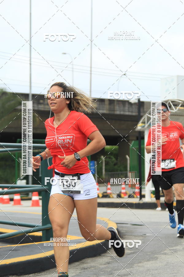 Buy your photos of the eventSantander Track & Field Run Series - Shopping Tambor on Fotop