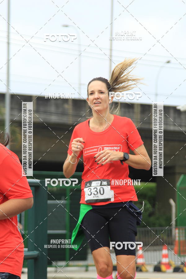 Buy your photos of the eventSantander Track & Field Run Series - Shopping Tambor on Fotop