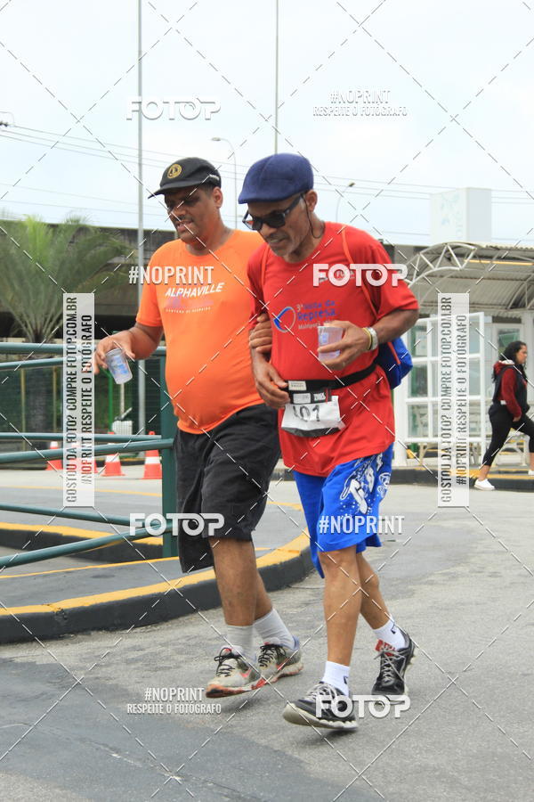 Buy your photos of the eventSantander Track & Field Run Series - Shopping Tambor on Fotop