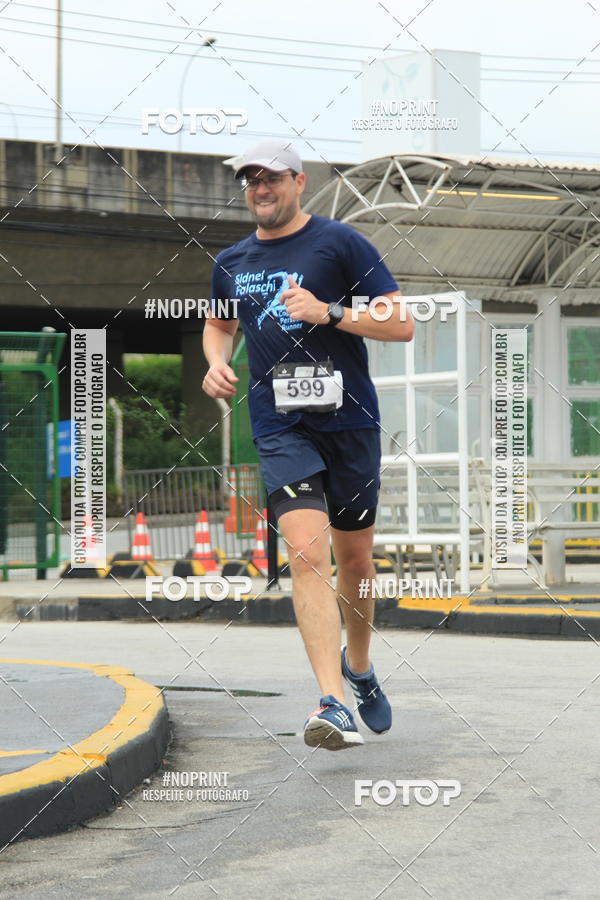 Buy your photos of the eventSantander Track & Field Run Series - Shopping Tambor on Fotop