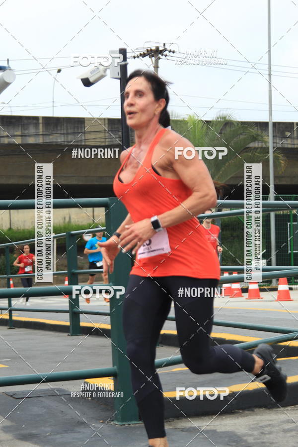 Buy your photos of the eventSantander Track & Field Run Series - Shopping Tambor on Fotop