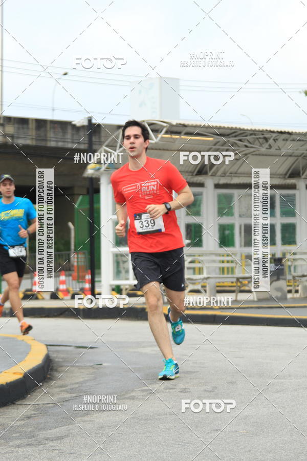 Buy your photos of the eventSantander Track & Field Run Series - Shopping Tambor on Fotop