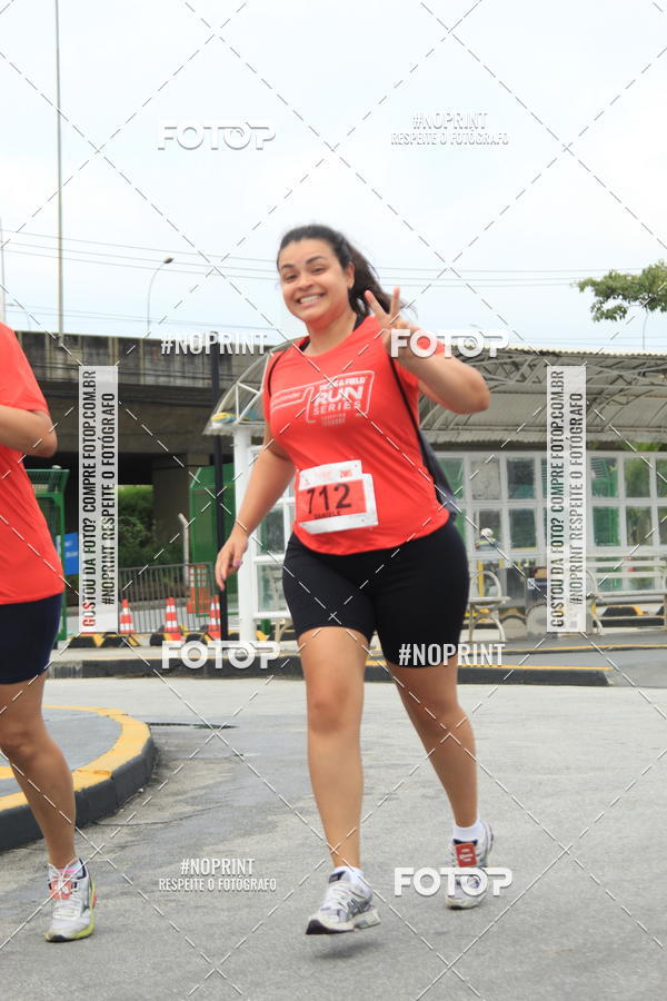 Buy your photos of the eventSantander Track & Field Run Series - Shopping Tambor on Fotop