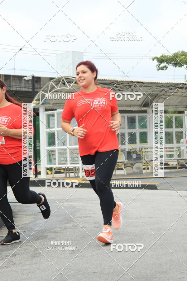 Buy your photos of the eventSantander Track & Field Run Series - Shopping Tambor on Fotop