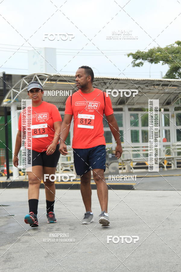 Buy your photos of the eventSantander Track & Field Run Series - Shopping Tambor on Fotop