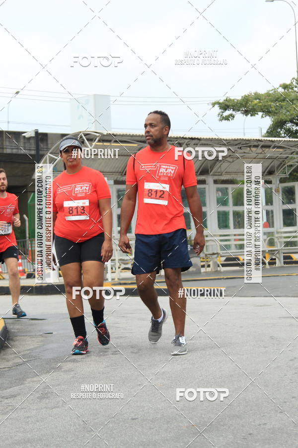 Buy your photos of the eventSantander Track & Field Run Series - Shopping Tambor on Fotop