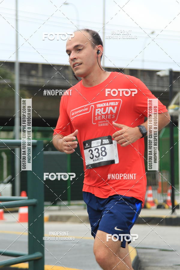 Buy your photos of the eventSantander Track & Field Run Series - Shopping Tambor on Fotop