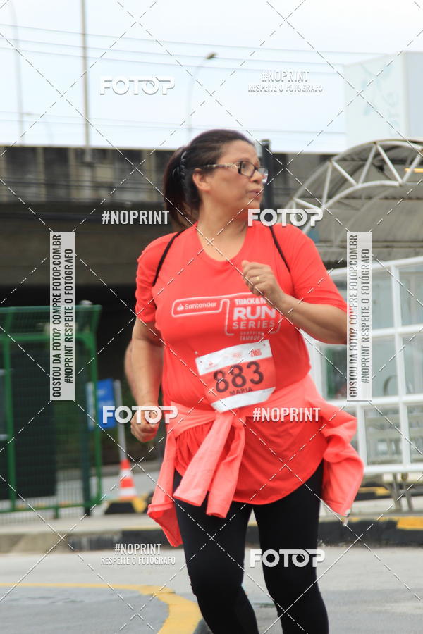 Buy your photos of the eventSantander Track & Field Run Series - Shopping Tambor on Fotop