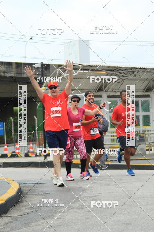 Buy your photos of the eventSantander Track & Field Run Series - Shopping Tambor on Fotop