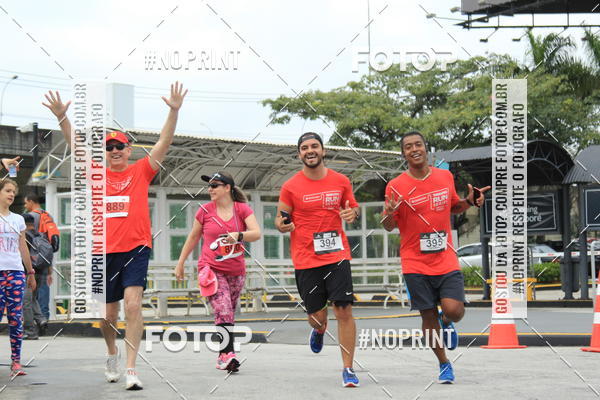 Buy your photos of the eventSantander Track & Field Run Series - Shopping Tambor on Fotop