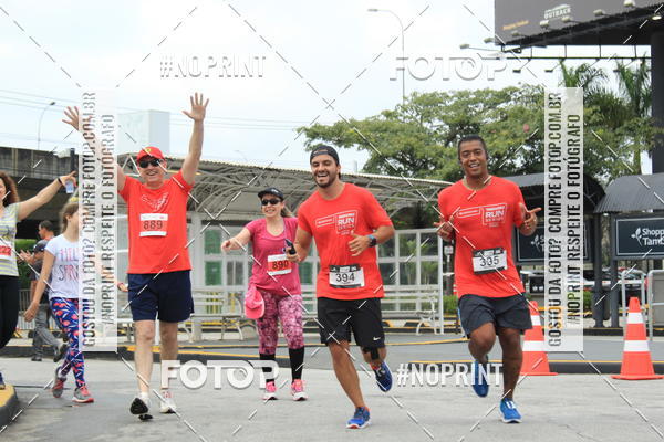 Buy your photos of the eventSantander Track & Field Run Series - Shopping Tambor on Fotop